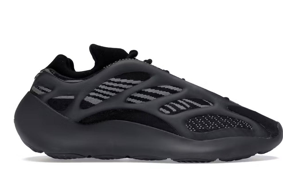 Yeezy 700 v3